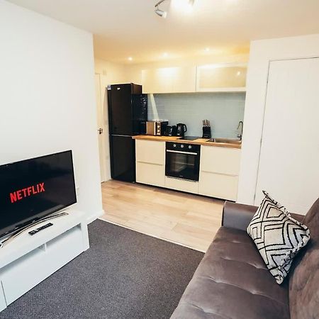 Snug 1Br Apt, Self Check In, Parking, By Derbnb Hilton  Exterior photo